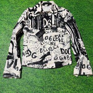 Dolce & Gabbana Graffiti Print Jean Jacket NWT size 48 18x25